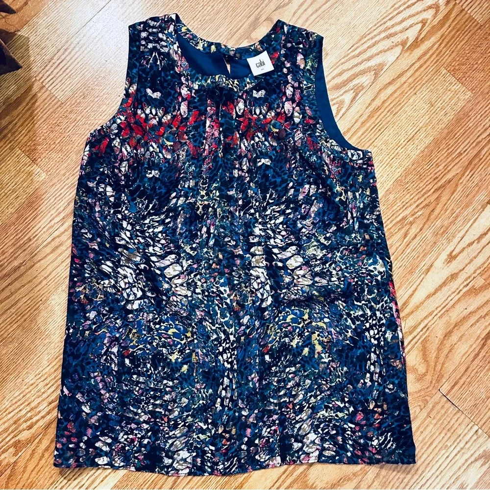 Cabi Multicolor Floral Pattern Lined Sleeveless Top  Keyhole Front & Back - Picture 10 of 10